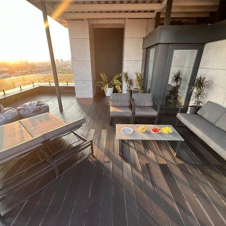 Апартаменты The Penthouse Киев Экстерьер фото