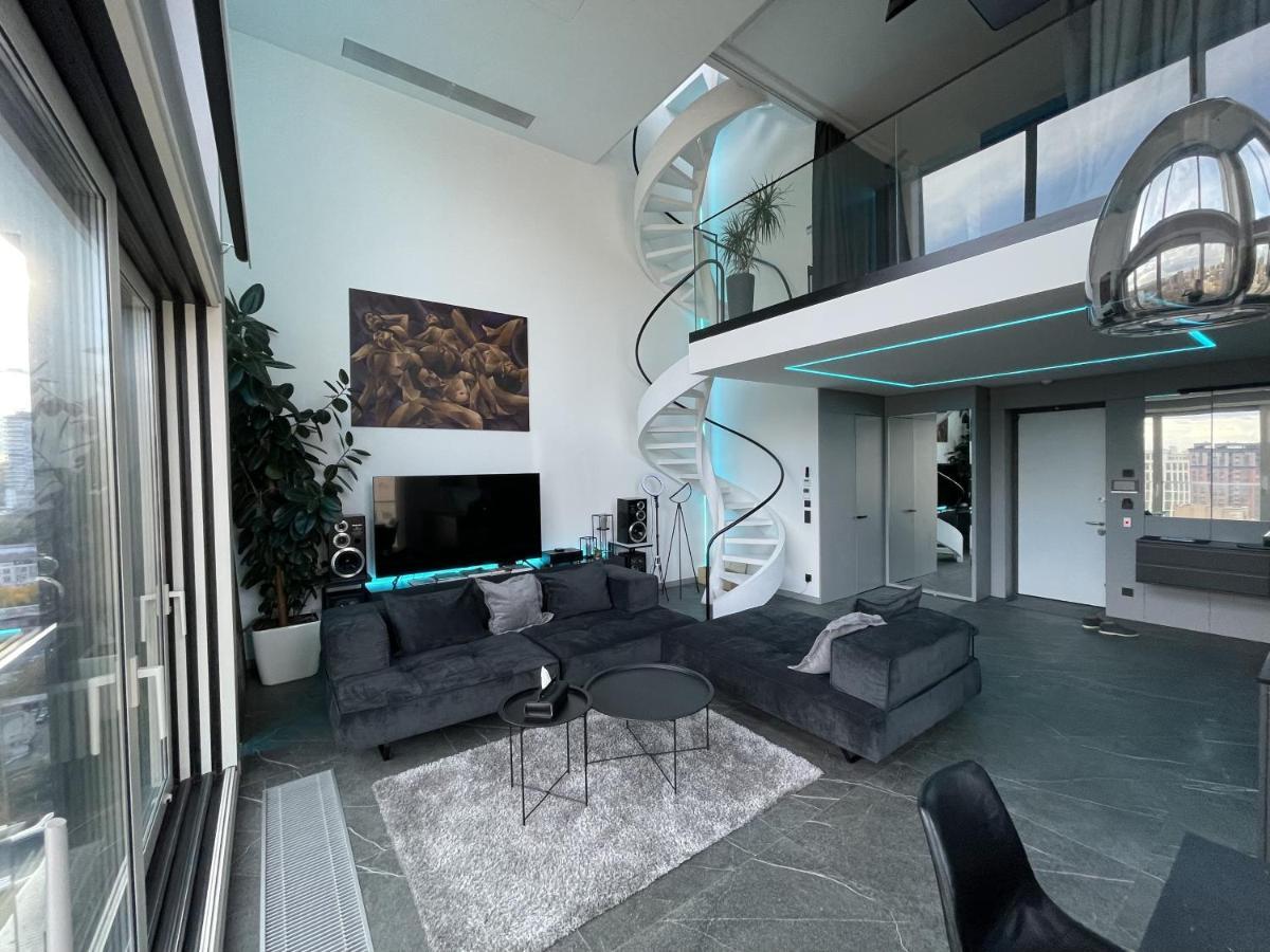 Апартаменты The Penthouse Киев Экстерьер фото