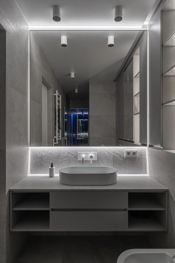 Апартаменты The Penthouse Киев Экстерьер фото