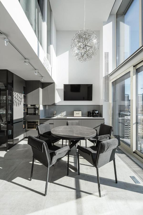 Апартаменты The Penthouse Киев Экстерьер фото