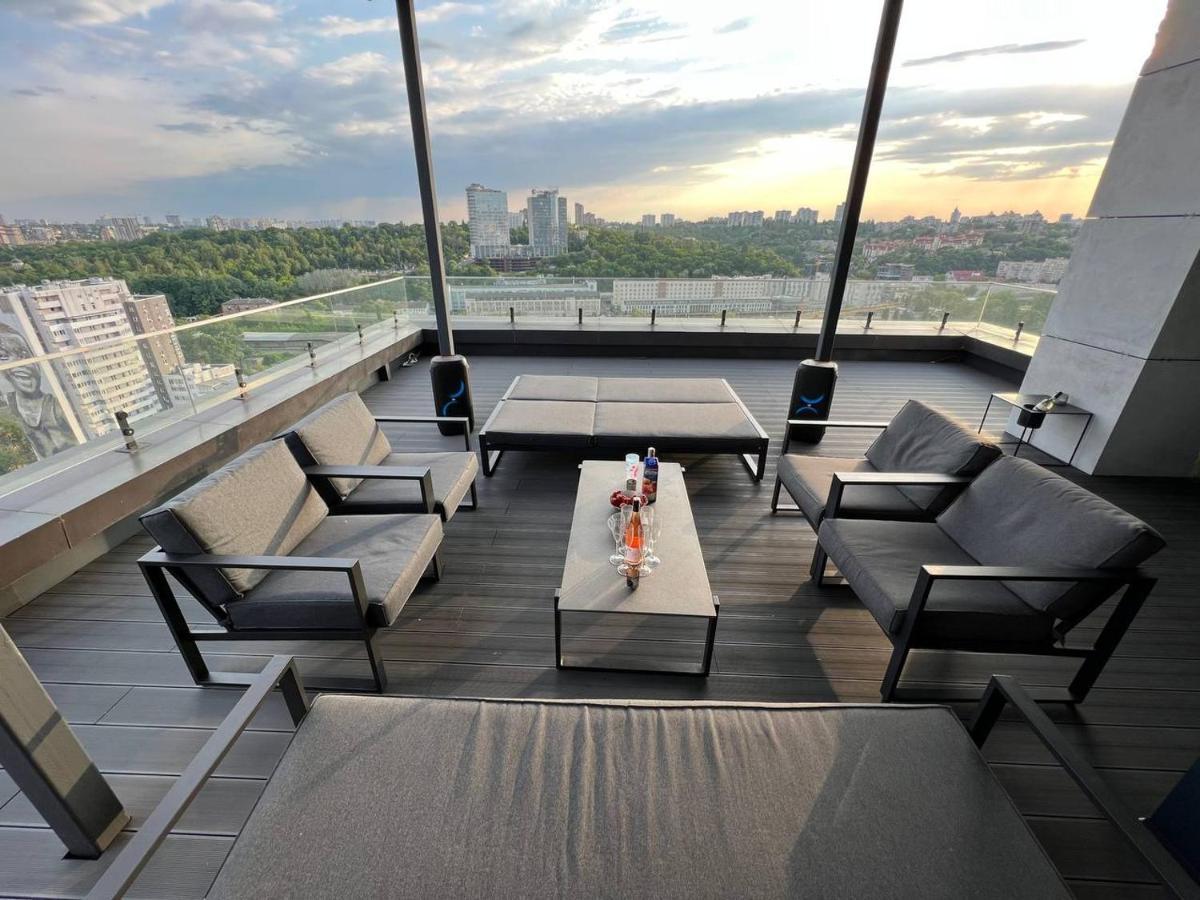 Апартаменты The Penthouse Киев Экстерьер фото