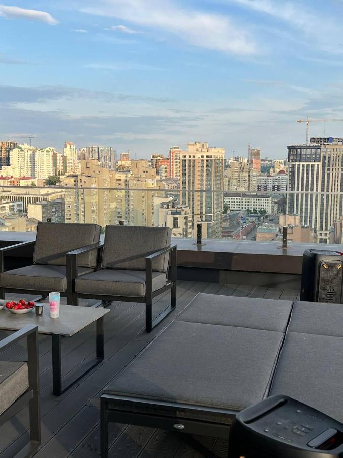 Апартаменты The Penthouse Киев Экстерьер фото