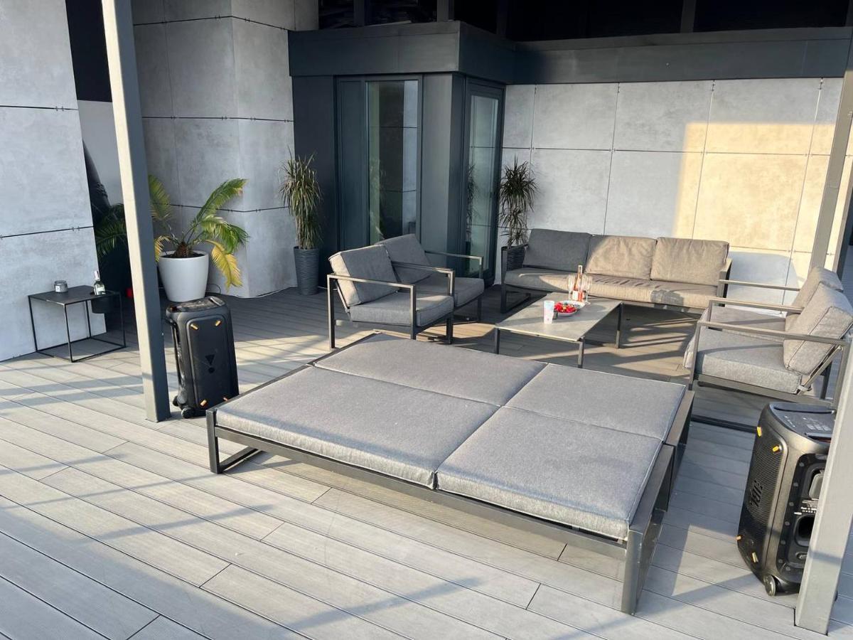 Апартаменты The Penthouse Киев Экстерьер фото
